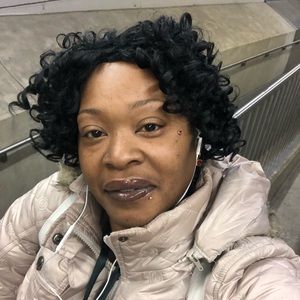 Meet your Posher, Diana